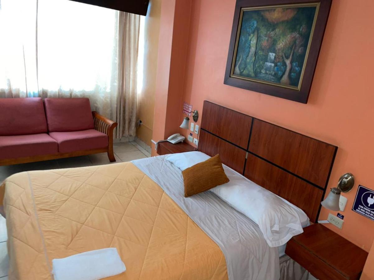 Tropical Inn Hotel Γκουαγιακίλ Εξωτερικό φωτογραφία