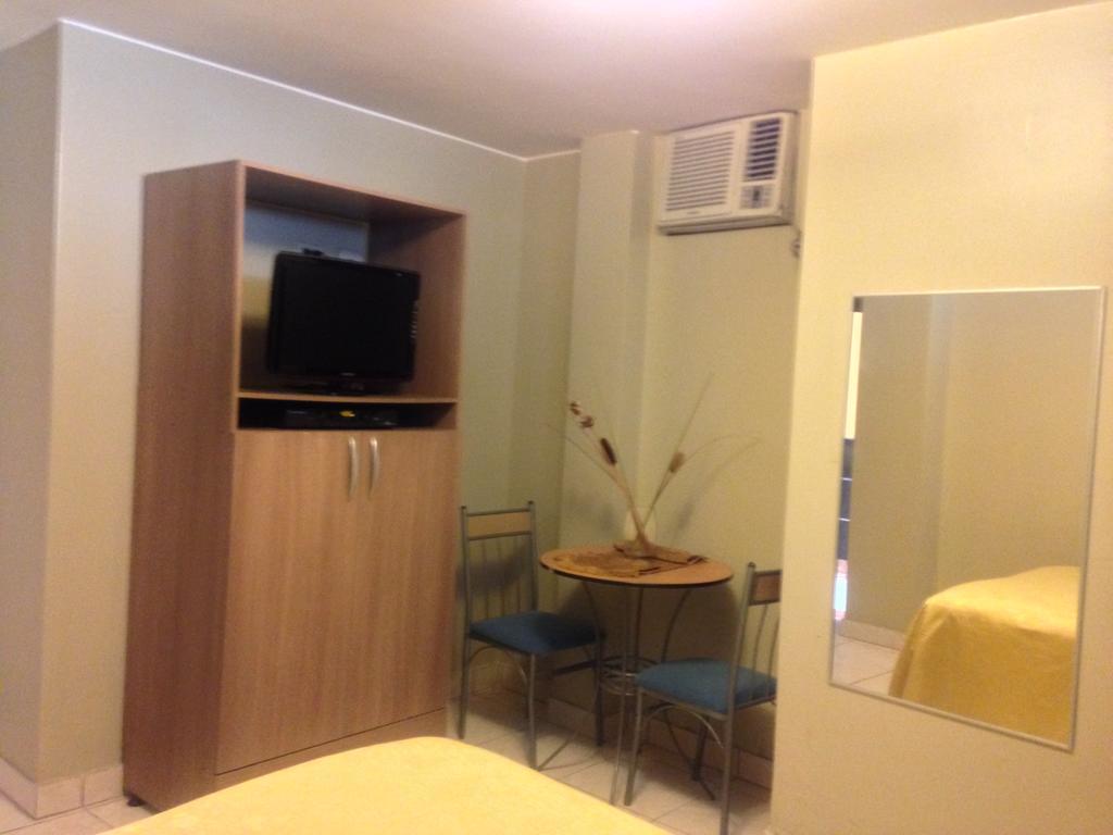 Tropical Inn Hotel Γκουαγιακίλ Εξωτερικό φωτογραφία