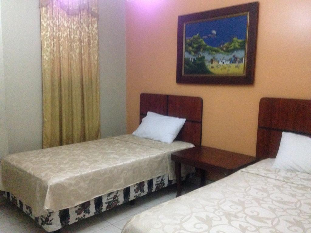 Tropical Inn Hotel Γκουαγιακίλ Εξωτερικό φωτογραφία