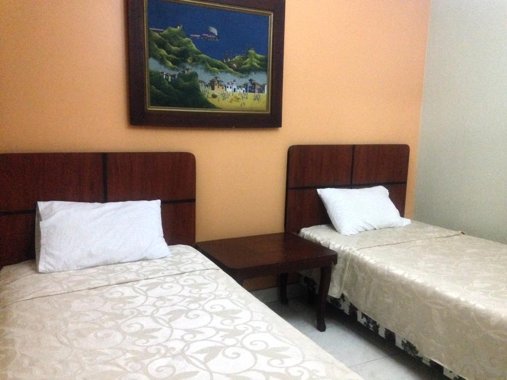 Tropical Inn Hotel Γκουαγιακίλ Εξωτερικό φωτογραφία