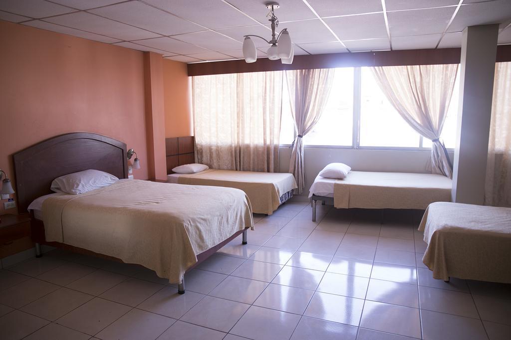 Tropical Inn Hotel Γκουαγιακίλ Εξωτερικό φωτογραφία