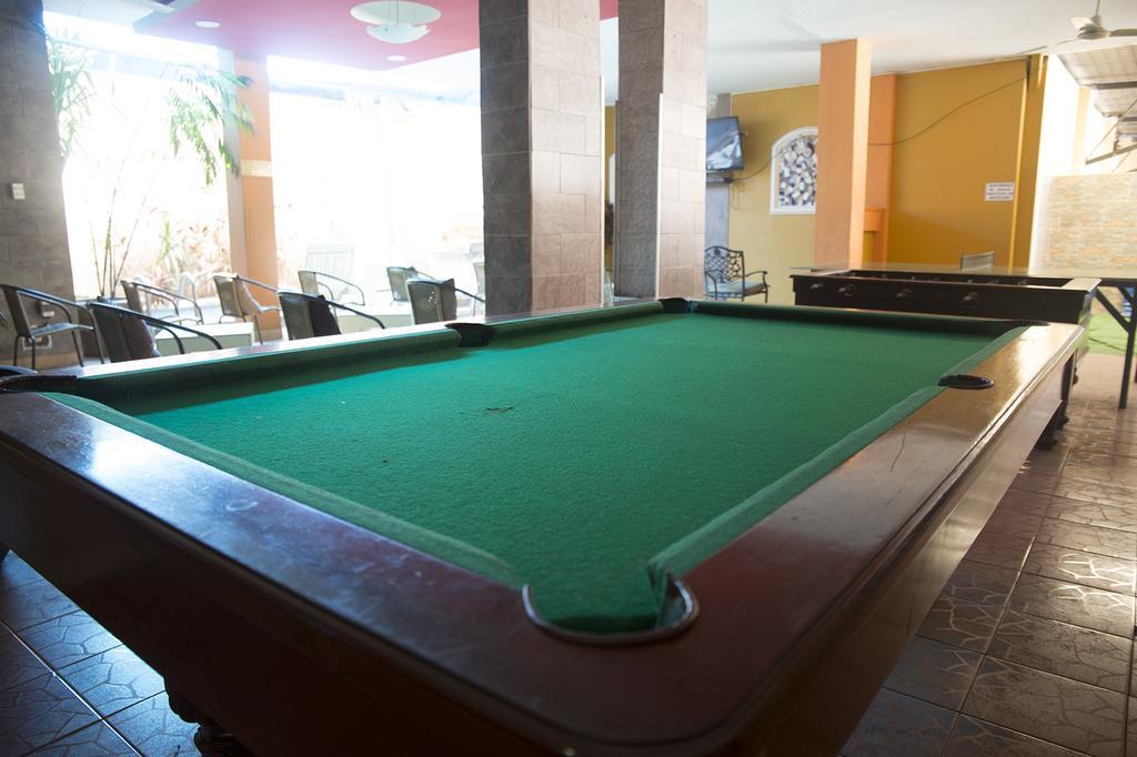 Tropical Inn Hotel Γκουαγιακίλ Εξωτερικό φωτογραφία