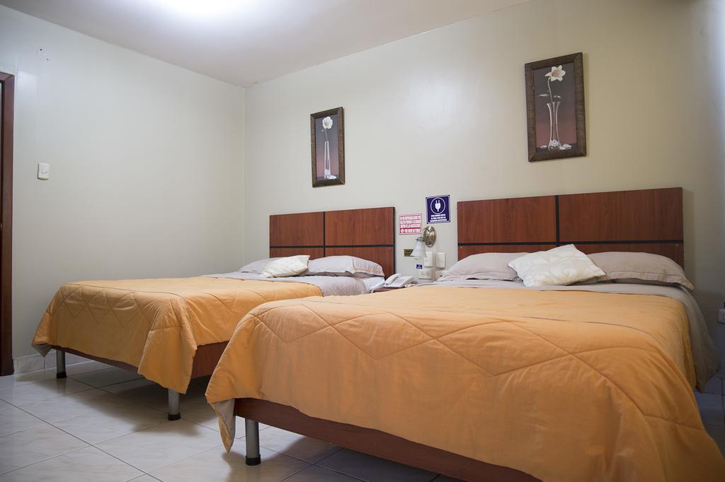 Tropical Inn Hotel Γκουαγιακίλ Εξωτερικό φωτογραφία