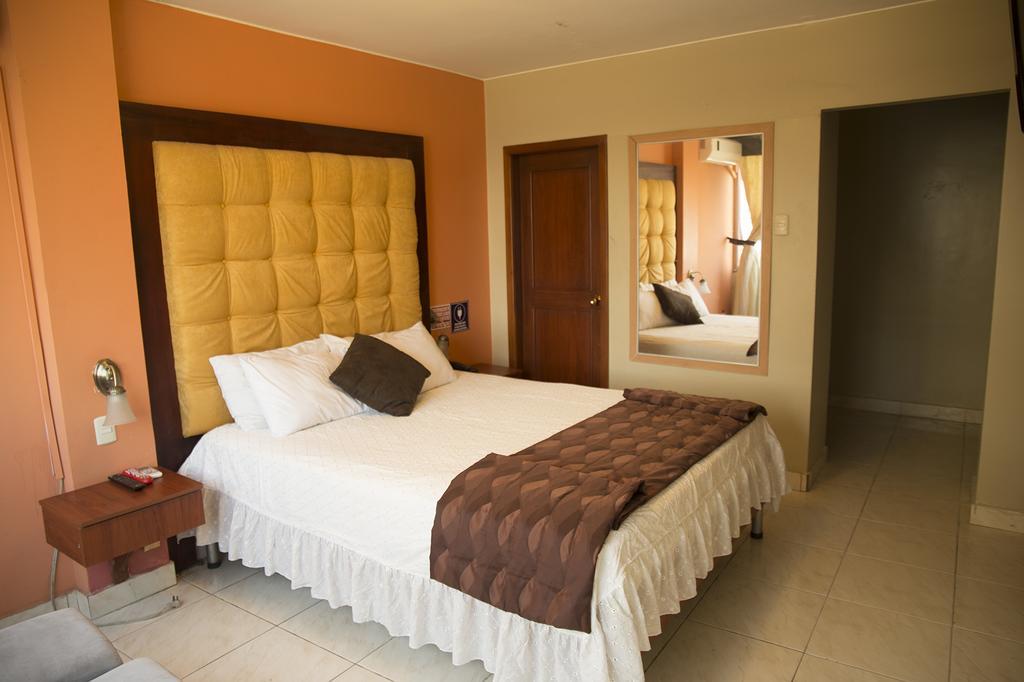 Tropical Inn Hotel Γκουαγιακίλ Εξωτερικό φωτογραφία