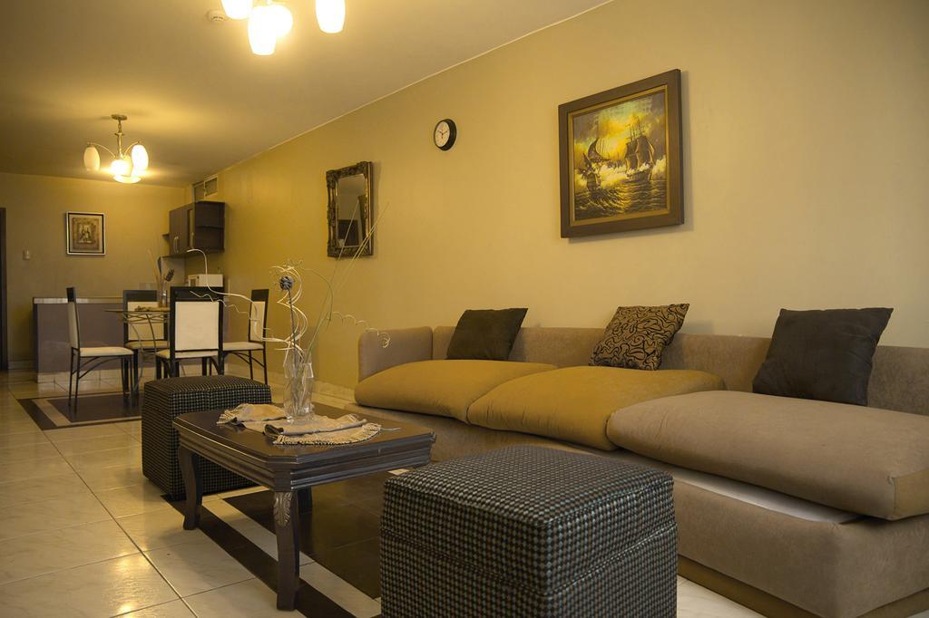 Tropical Inn Hotel Γκουαγιακίλ Εξωτερικό φωτογραφία
