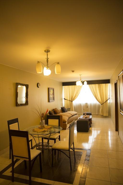 Tropical Inn Hotel Γκουαγιακίλ Εξωτερικό φωτογραφία