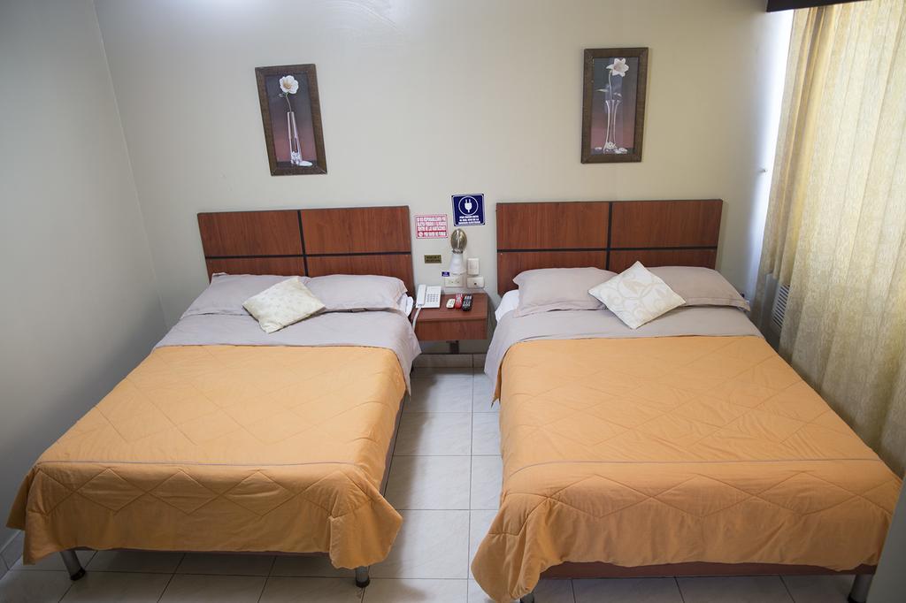 Tropical Inn Hotel Γκουαγιακίλ Εξωτερικό φωτογραφία